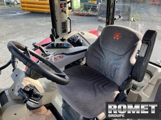 Tracteur agricole Massey Ferguson 7716 D6 EF