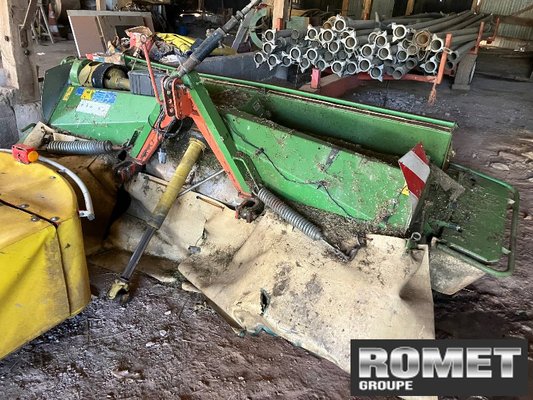 Faucheuse conditionneuse Krone EC32CV