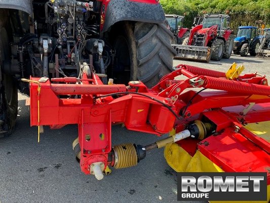 Faucheuse Pöttinger NOVACAT 350H