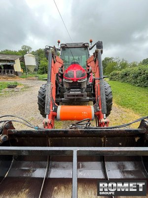 Tracteur agricole Massey Ferguson 5S-115 D4 DX