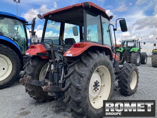 Tracteur agricole New Holland L75