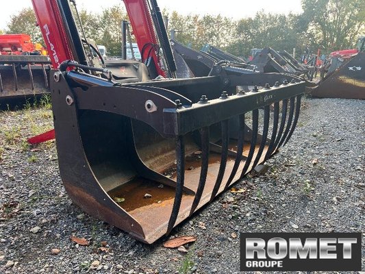 Godet multi-services Alö MB190M+