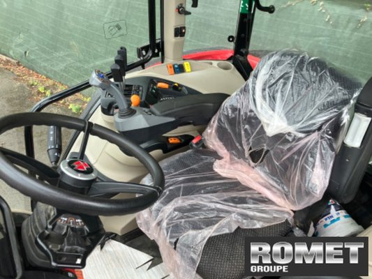 Tracteur agricole Massey Ferguson 5710 M D4 ES