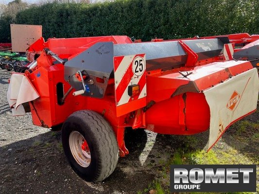 Faucheuse conditionneuse Kuhn FC303GL