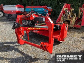 Broyeur à axe horizontal Gyrax RFE 2000 - 14