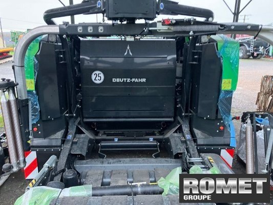 Presse à balles rondes Deutz-Fahr FM 335 BP OC14