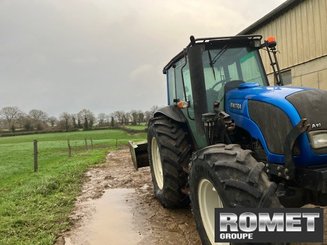 Tracteur agricole Valtra A 93H - 4