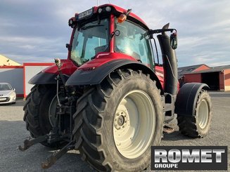 Tracteur agricole Valtra T174 - 4