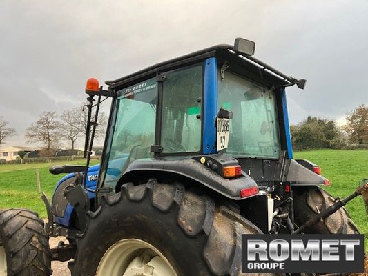 Tracteur agricole Valtra A 93H