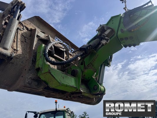 Chariot élévateur télescopique Merlo TF42.7CS-145-CVT