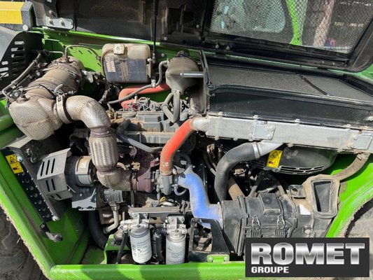 Chariot élévateur télescopique Merlo TF42.7CS-145-CVT