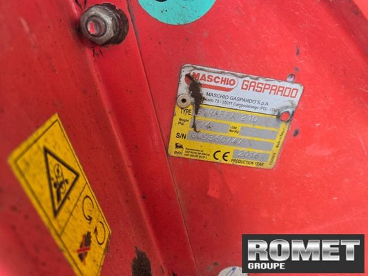 Broyeur à axe horizontal Maschio GIRAFFA210