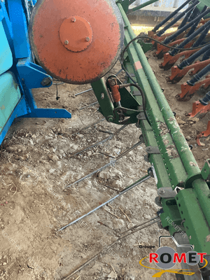 Semoir en ligne conventionnel Amazone D8-30 SPECIAL