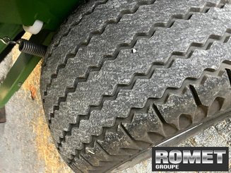 Presse à balles rondes Krone VARIPACK V165 - 5