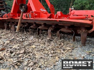 Herse rotative Kuhn HR304 - 8