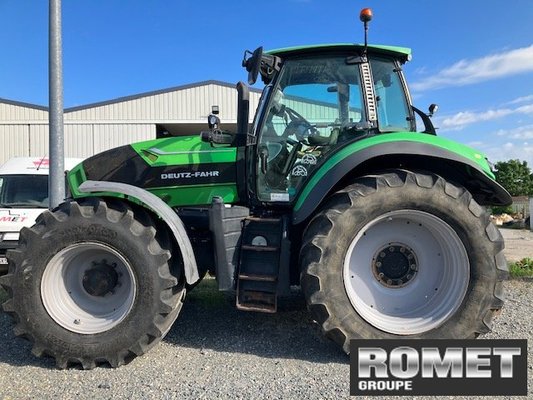 Tracteur agricole Deutz-Fahr 7250AGROTRONTTV