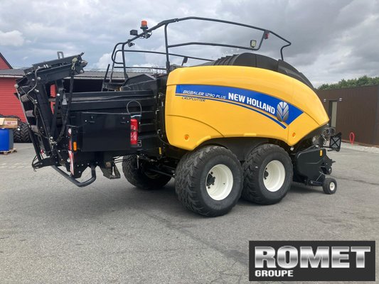 Presse à balles carrées New Holland 1290 PLUS CC