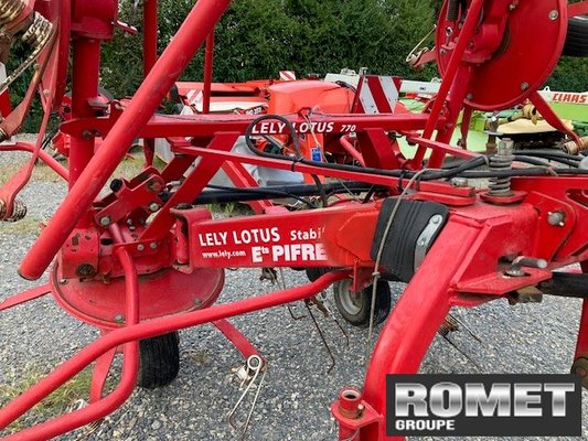 Faneur Lely LOTUS770