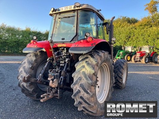 Tracteur agricole Massey Ferguson 7465