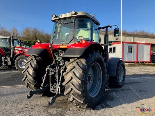 Tracteur agricole Massey Ferguson 7480