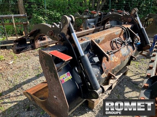 Godet multi-services - BARGD223