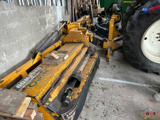 Broyeur à axe horizontal Bomford CONDOR 1600