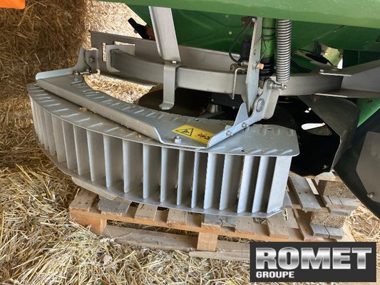 Distributeur d'engrais Amazone ZAM-PROFIS2500