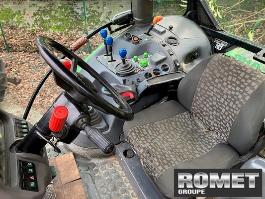 Tracteur agricole Deutz-Fahr AGROTRON 175