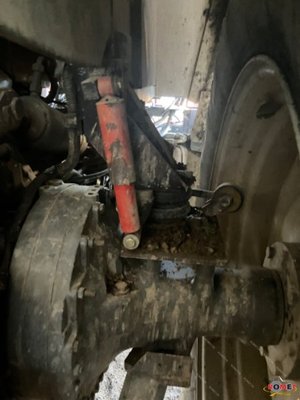 Tracteur agricole Massey Ferguson 7485