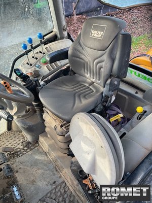 Tracteur agricole Deutz-Fahr 5100 C DT GS