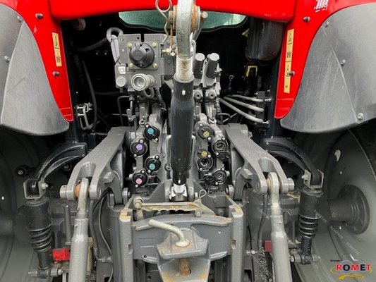 Tracteur agricole Massey Ferguson 7716 D6 EF
