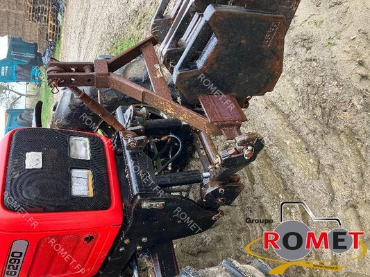 Tracteur agricole Massey Ferguson 6290