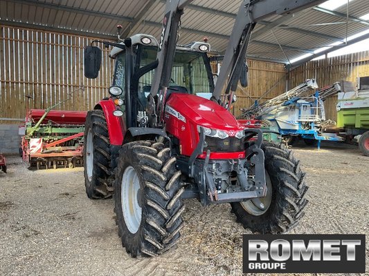 Tracteur agricole Massey Ferguson 5713 S D4 EF MR