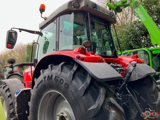 Tracteur agricole Massey Ferguson 6715 S D6 EF MR