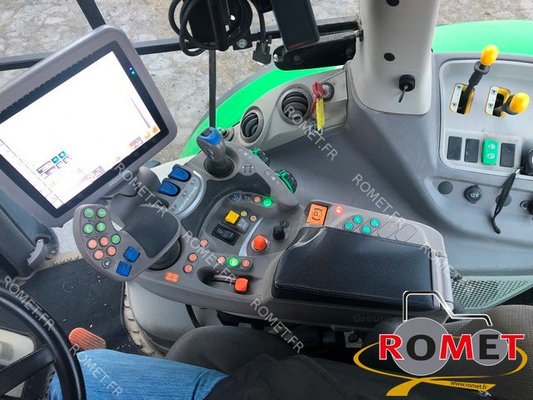 Tracteur agricole Deutz-Fahr 6215 TTV