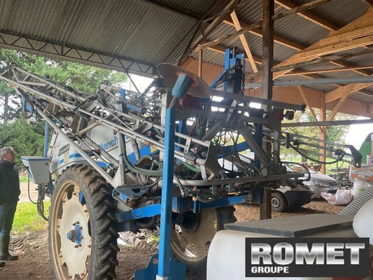 Pulvérisateur traîné Blanchard ATLANTIQUE 2300