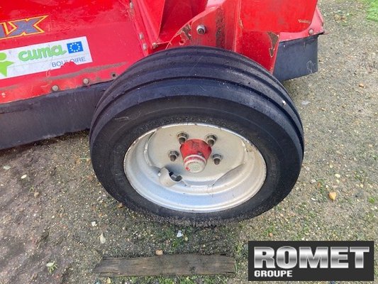 Gyrobroyeur Gyrax G331 HD1