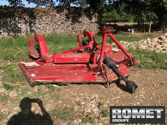 Gyrobroyeur Gyrax G331 HD1