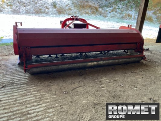 Broyeur à axe horizontal Maschio LEOPARD 320 DT
