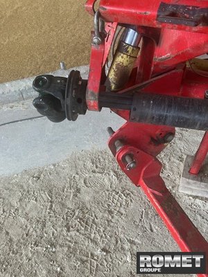 Rotofaucheuse Gyrax RF1800