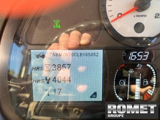 Tracteur agricole Massey Ferguson 5709 M D4 - 3