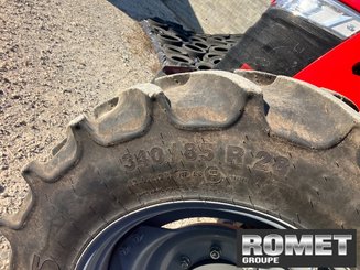 Tracteur agricole Massey Ferguson 5709 M D4 - 9