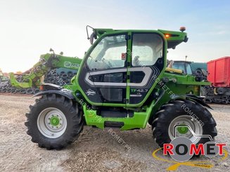 Chariot élévateur télescopique Merlo TF42-7-140-CS - 7