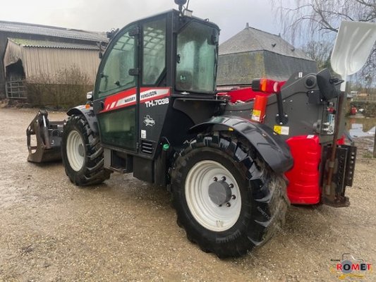 Chariot élévateur télescopique Massey Ferguson TH7038