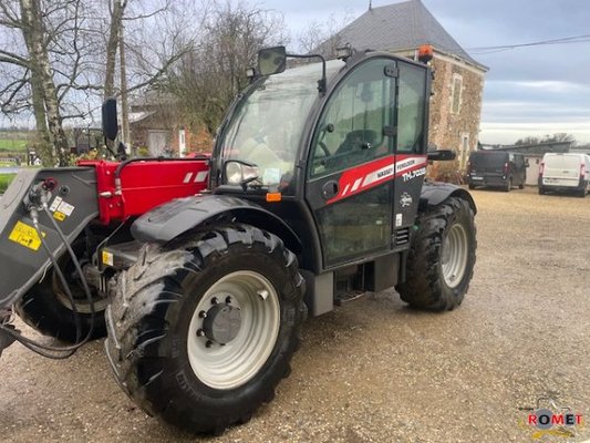 Chariot élévateur télescopique Massey Ferguson TH7038
