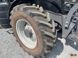 Tracteur agricole Massey Ferguson 6713 S DV EF MR - 12