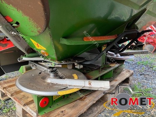 Distributeur d'engrais Amazone ZAM-COMPACT1800