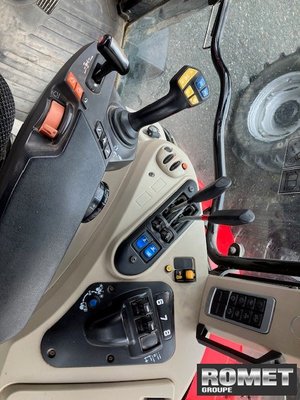 Tracteur agricole Massey Ferguson 7715 S D6 EF DX