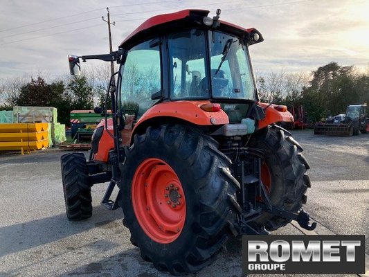 Tracteur agricole Kubota M7060