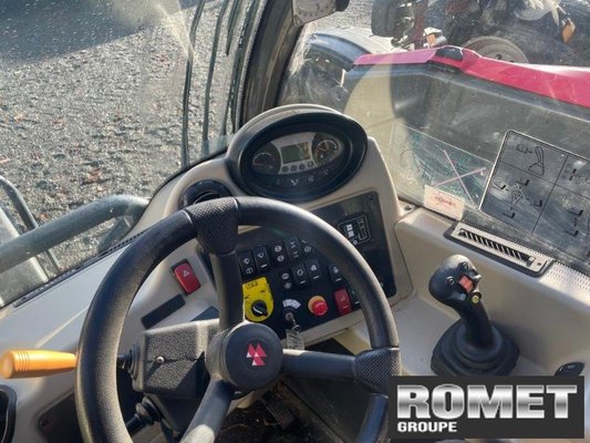 Chariot élévateur télescopique Massey Ferguson TH7038